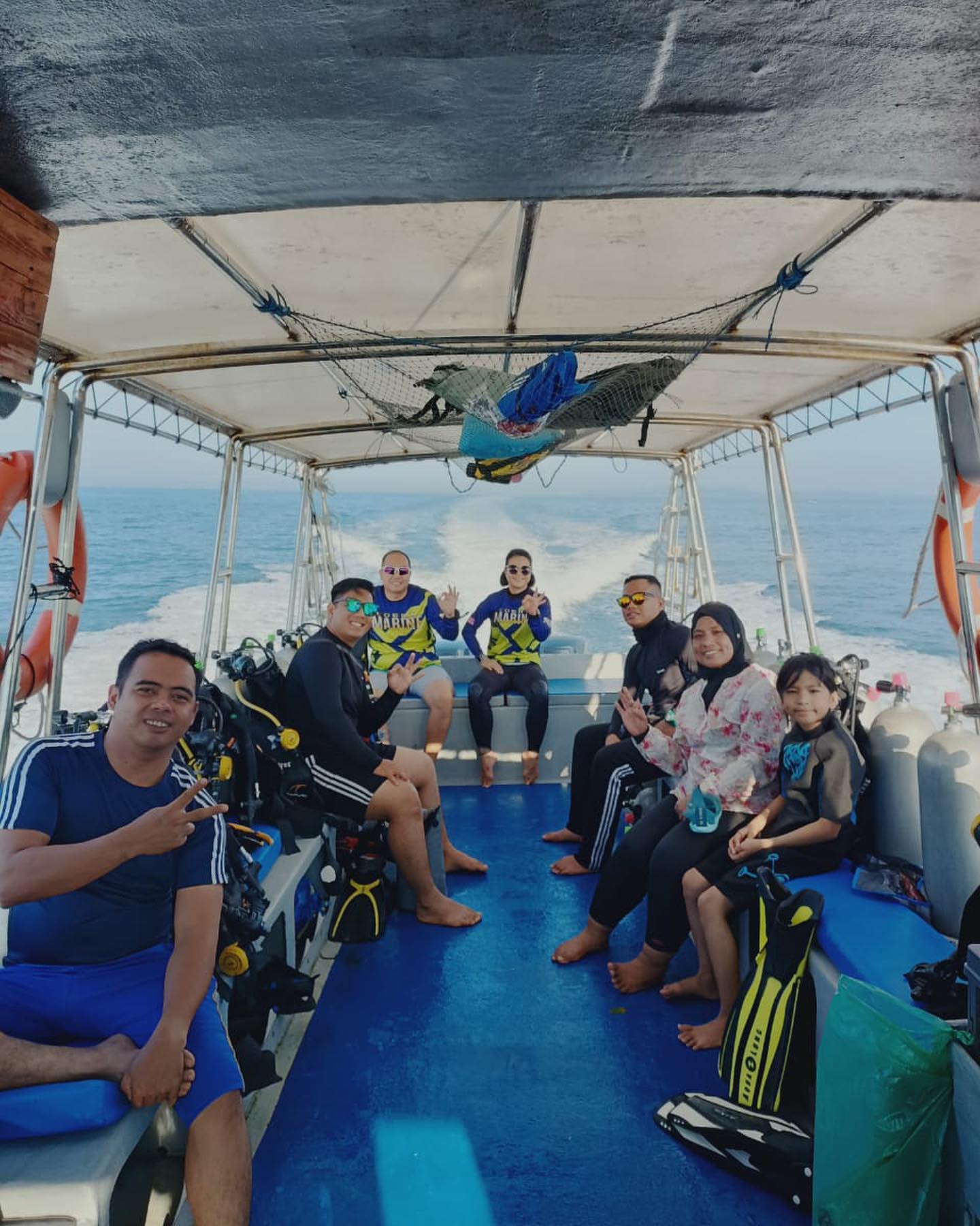 2 days dive with Monique and APM group for dive trainingThank you for diving wit…