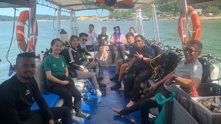 Memorable Tenggol Day Trip with group from KL and Selangor Thank you for diving …